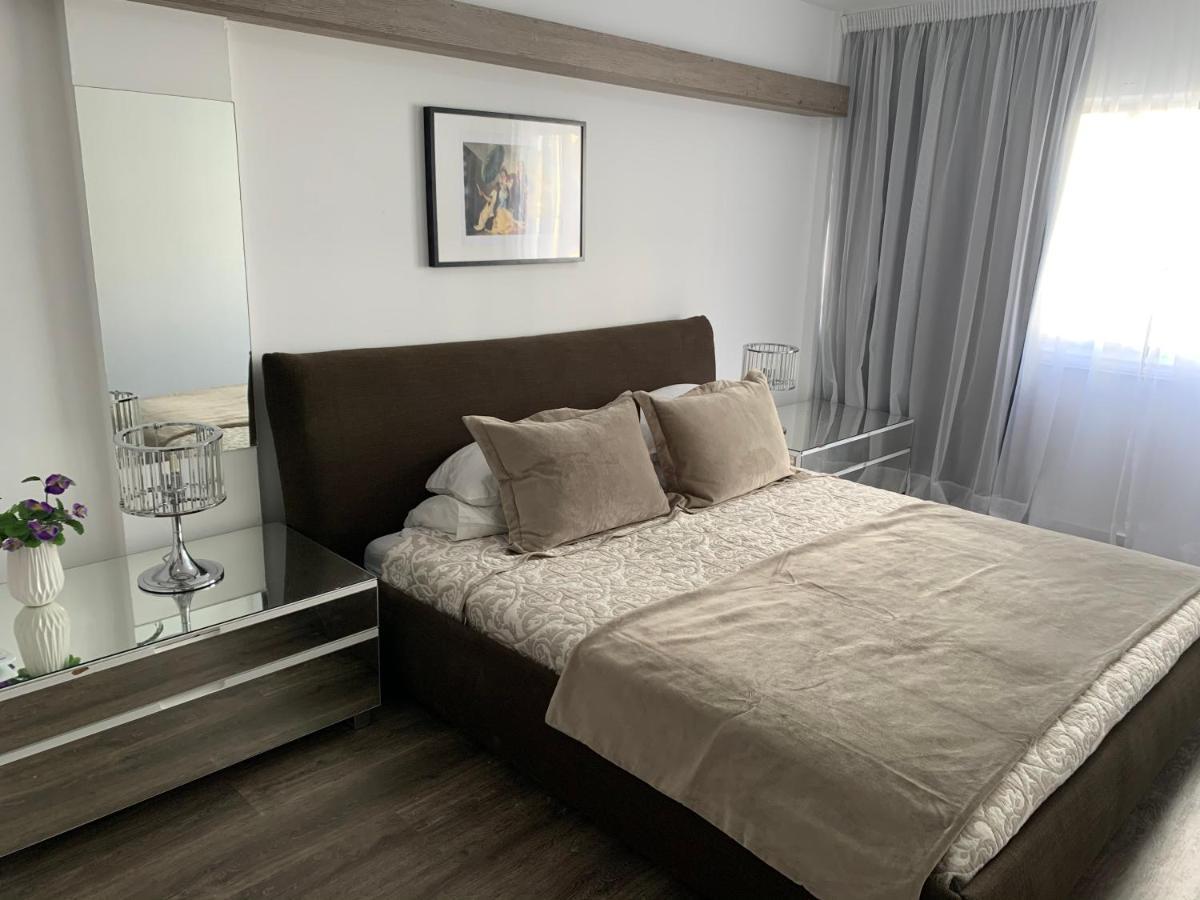 Pasithea Family Apartment Larnaca Exterior photo
